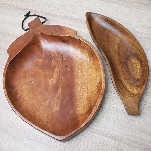 VINTAGE Fruit Shaped Wooden Trays - Picture 15 of 15